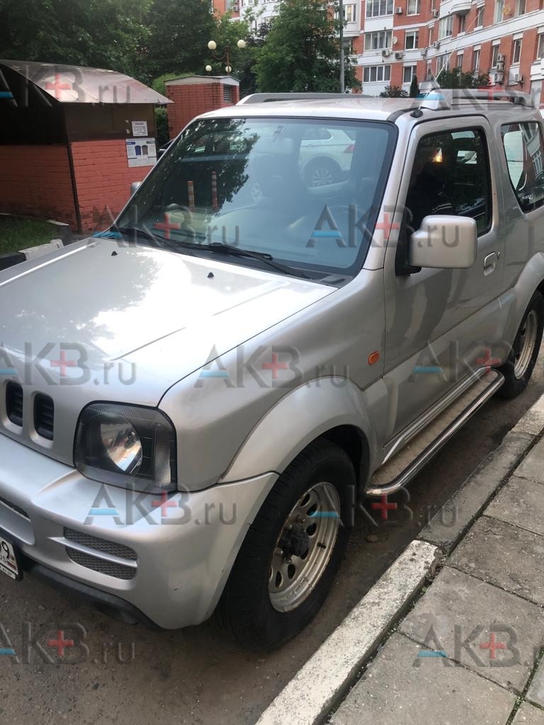 Замена аккумулятора на Suzuki Jimny III Рестайлинг 1 2005 - 2012 1.3 (85 л.с.)
