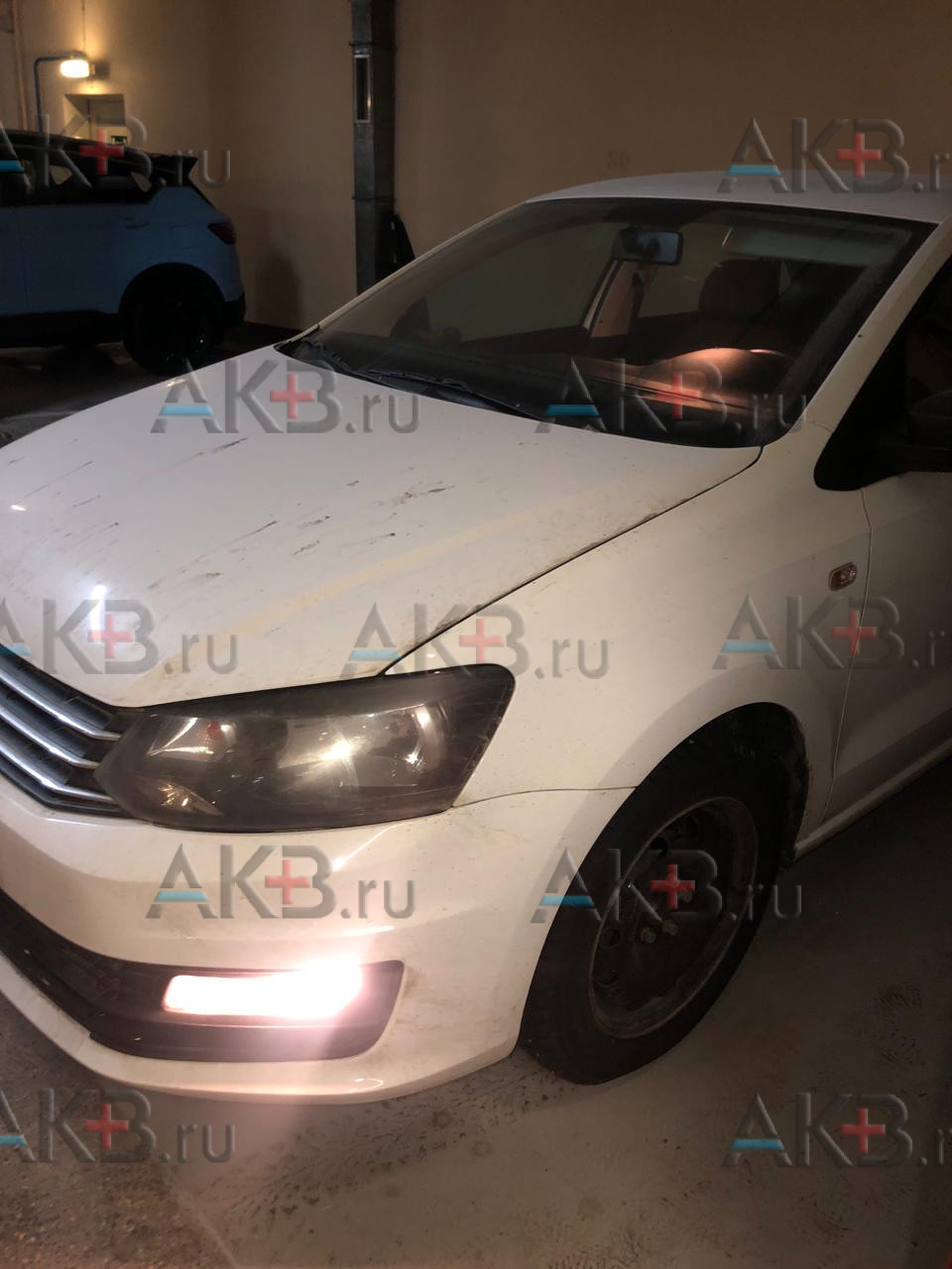 Замена аккумулятора на Volkswagen Polo V Рестайлинг 2014 - 2020 1.6 (105 л.с.)