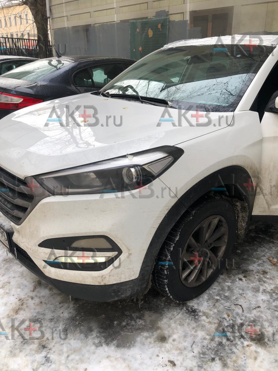 Замена аккумулятора на Hyundai Tucson III 2015 – 2018 2.0 (150 л.с.)