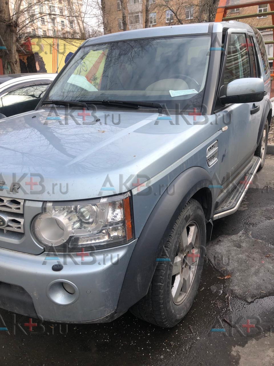 Замена аккумулятора на LandRover Discovery IV Рестайлинг 2013 – 2016 3.0d (211 л.с)