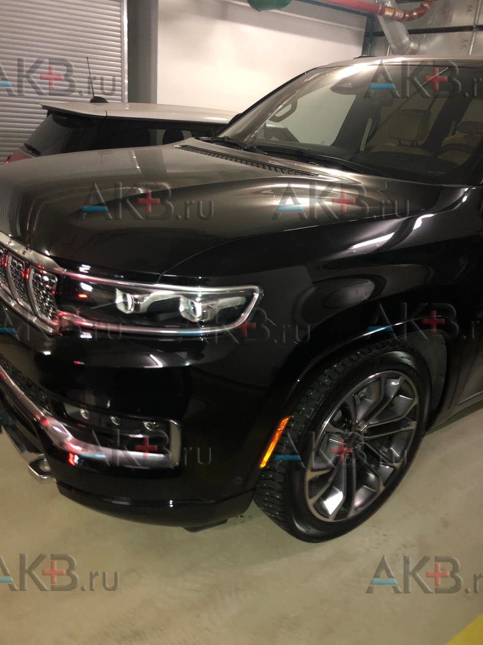 Замена аккумулятора на Jeep Wagoneer Grand WS 2021 - н.в 3.0 (510 л.с)