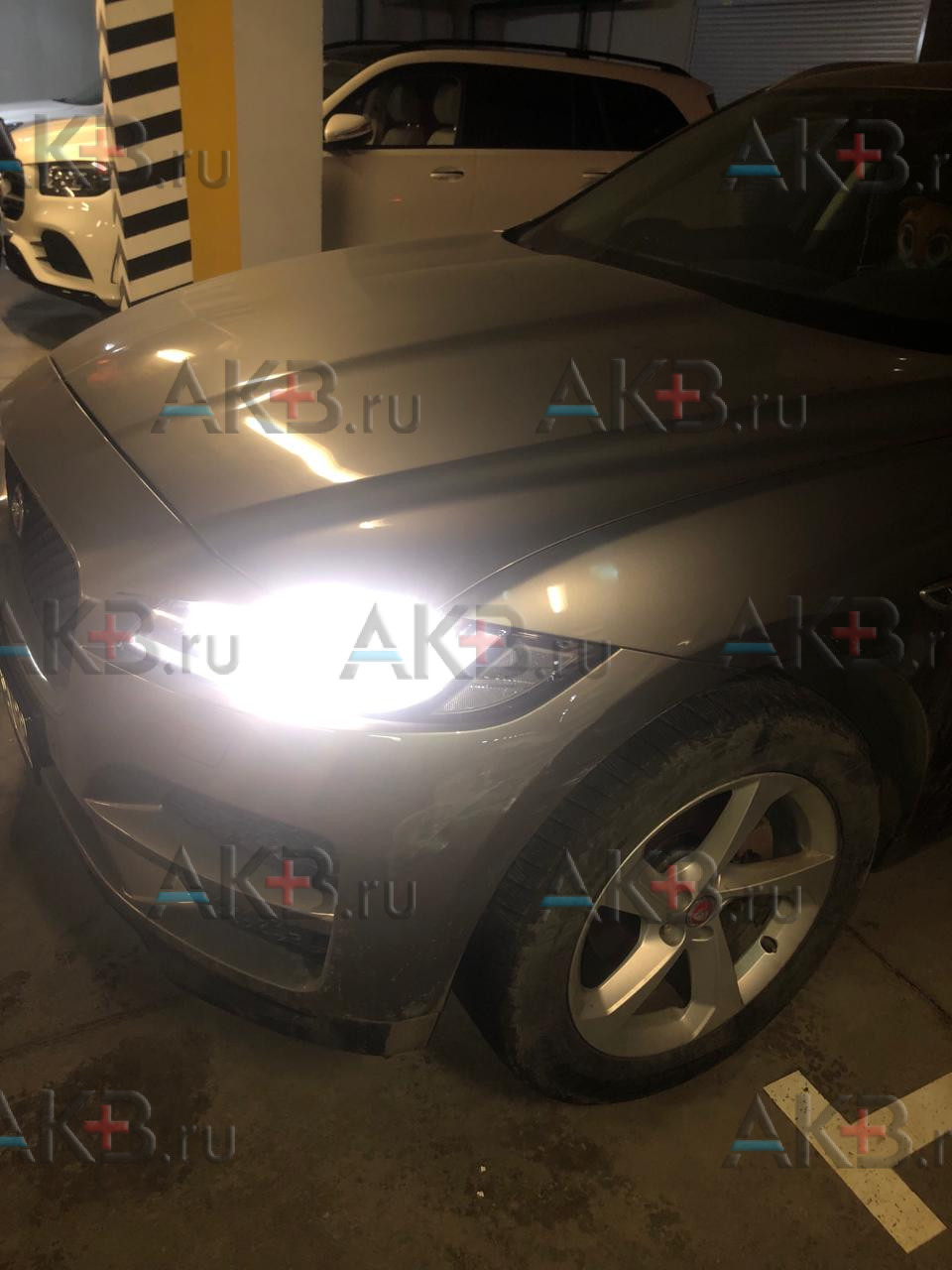 Замена аккумулятора на Jaguar F-Pace 2016 - н.в. 2.0d (180 л.с.)