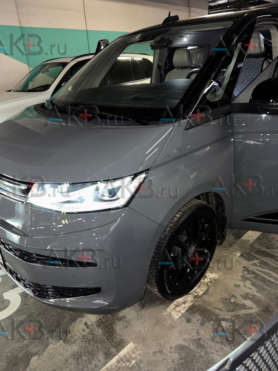 Замена аккумулятора на Volkswagen Multivan 2021—2025 T7 2.0d (150 л.с)