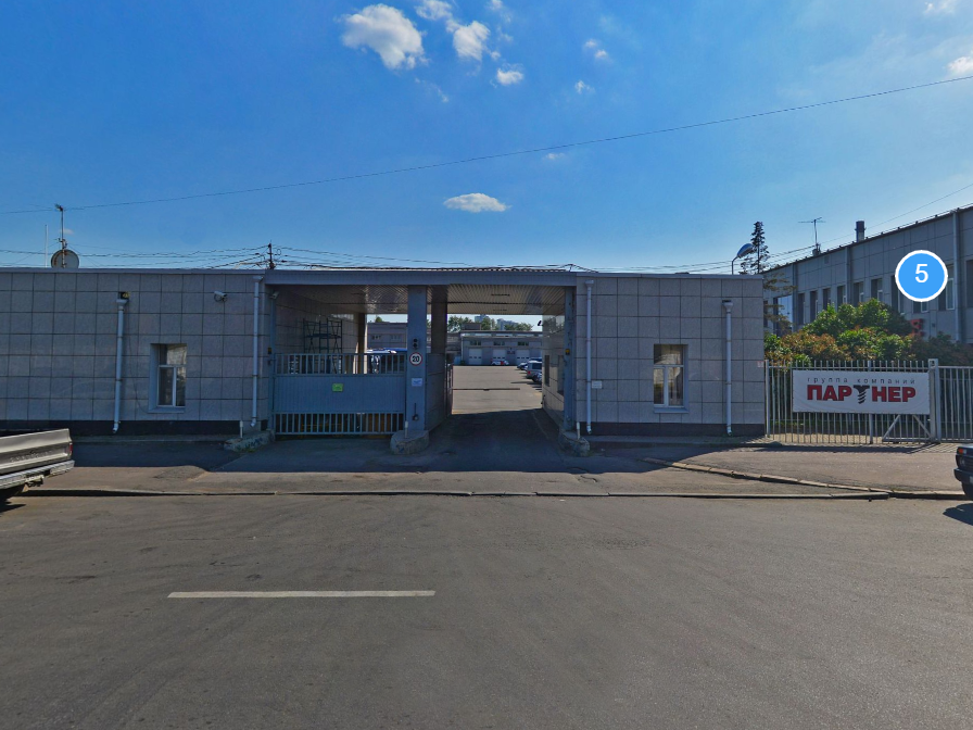 Подъезд к магазину АКБ.ру с улицы Иркутская